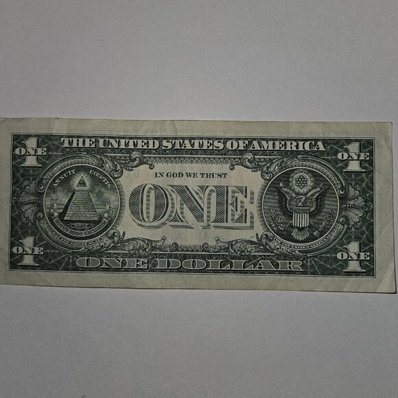 United States RARE $1 Bill Star Note Series 2017A G06516174* (B234) - Picture 3 of 4